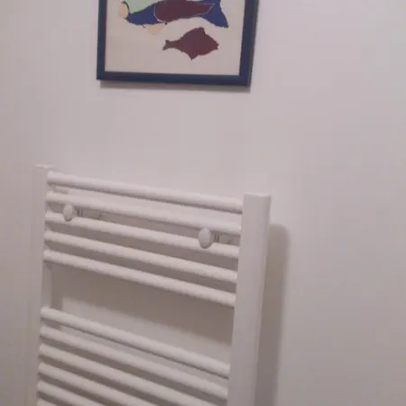 Le Village 76 M2 Climatisation 1Er Arrondissement Gare A Pied Box Parking Possible Marsilya